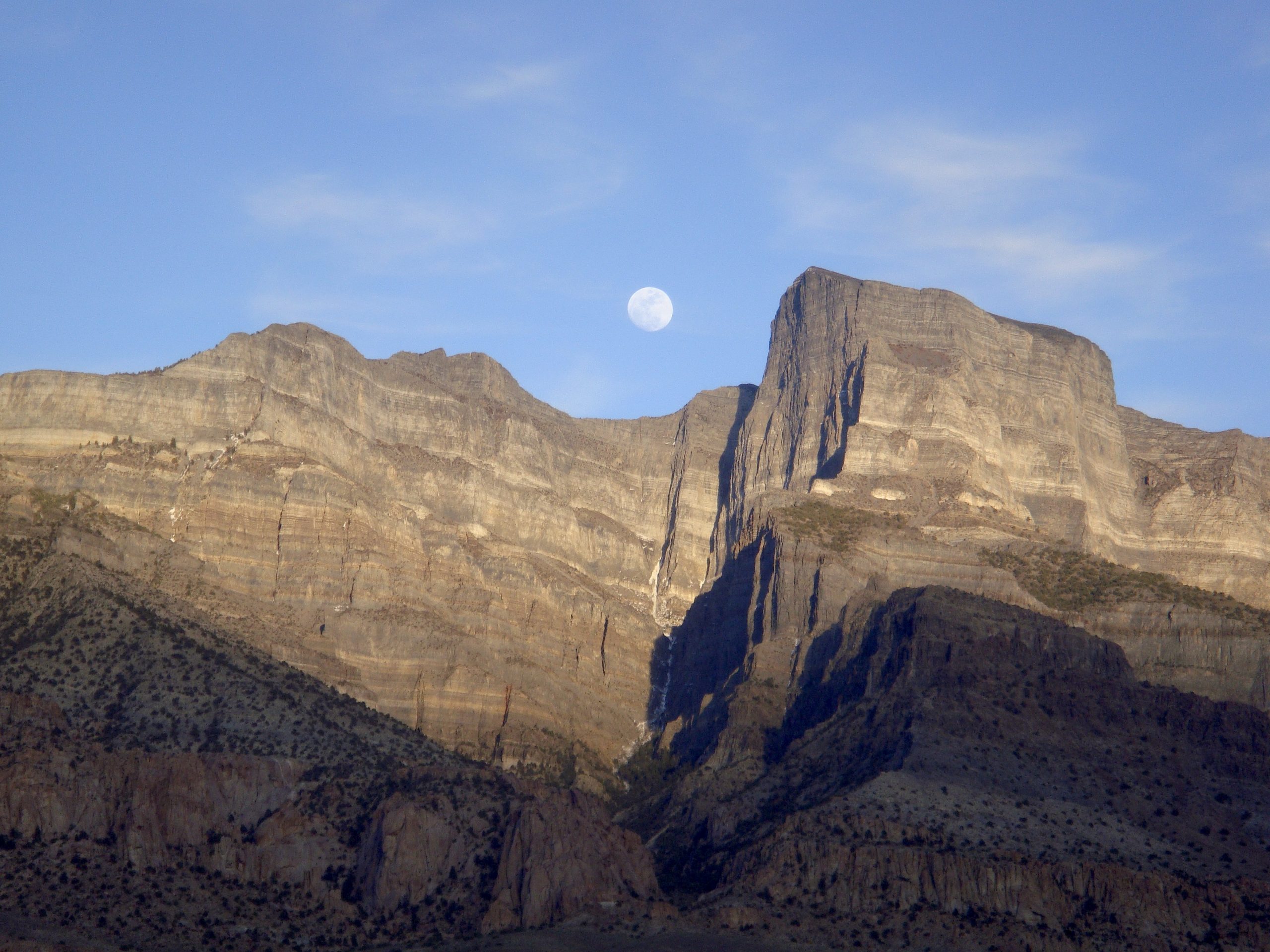 The rock has a large cliff.