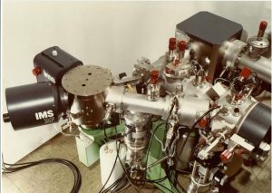 This is a copyrighted image from the CAMECA Archives Reproduction is authorized, under the terms of the GNU Free Documentation License. Photo of mass spectrometer