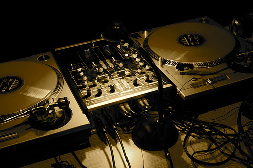 Image of turn tables.