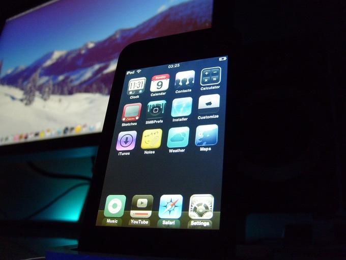 Photograph of iPod Touch.