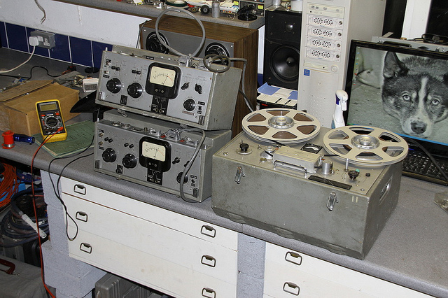 Reel-to-reel tape recorders and magnetic tape