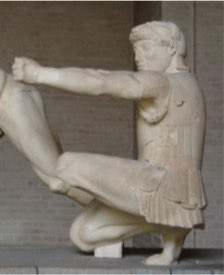Heracles as an archer. His clothes are more obvious than the first archer and he is more naturally depicted.