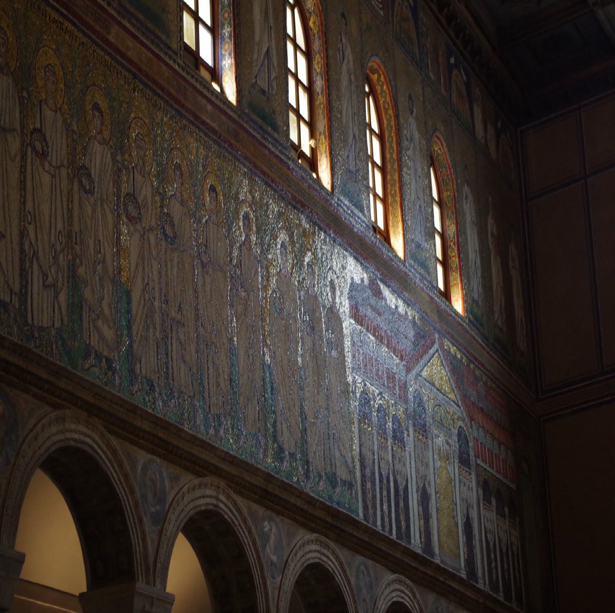 Sant’ Apollinare Nuovo. Raking view of the north wall.