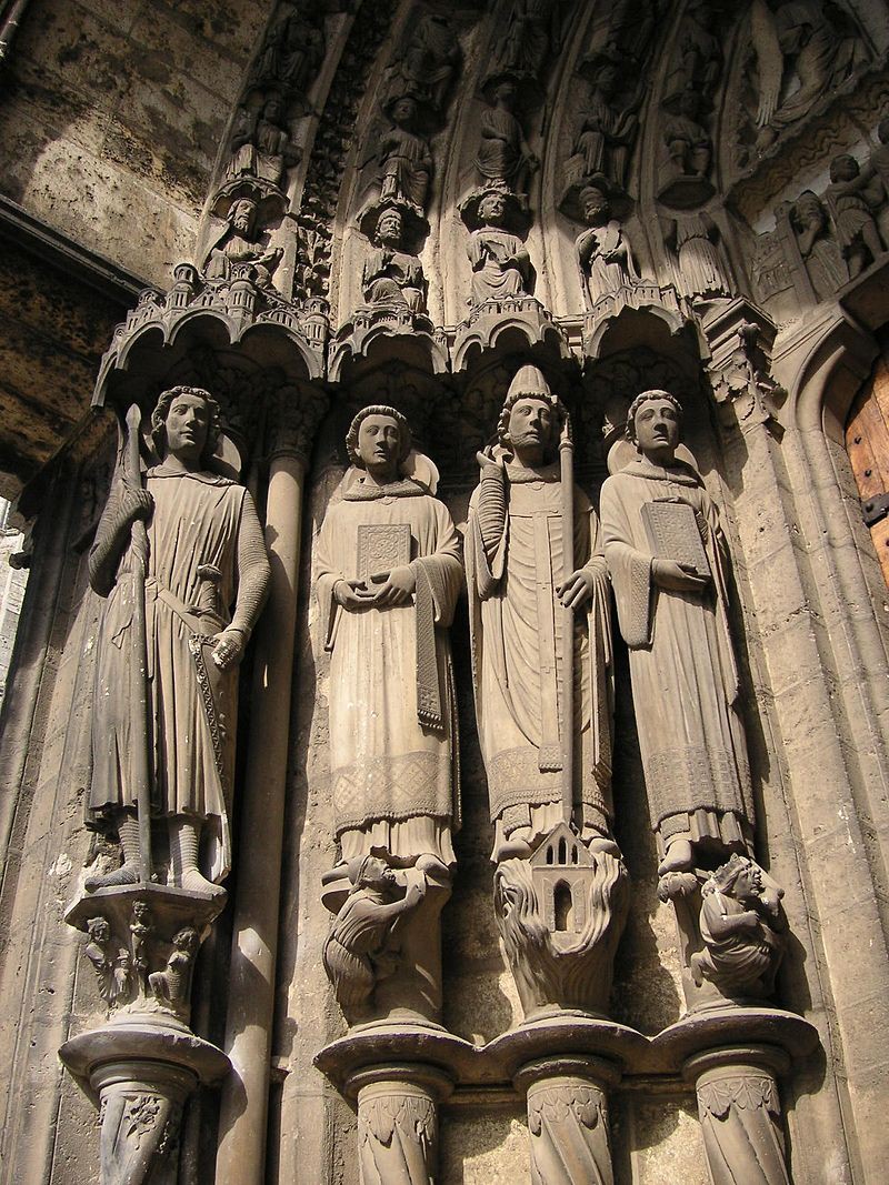Four columns from the South portal. The figures carved into the pillars are much more natural than those on the west portal. Refer to the text for details.