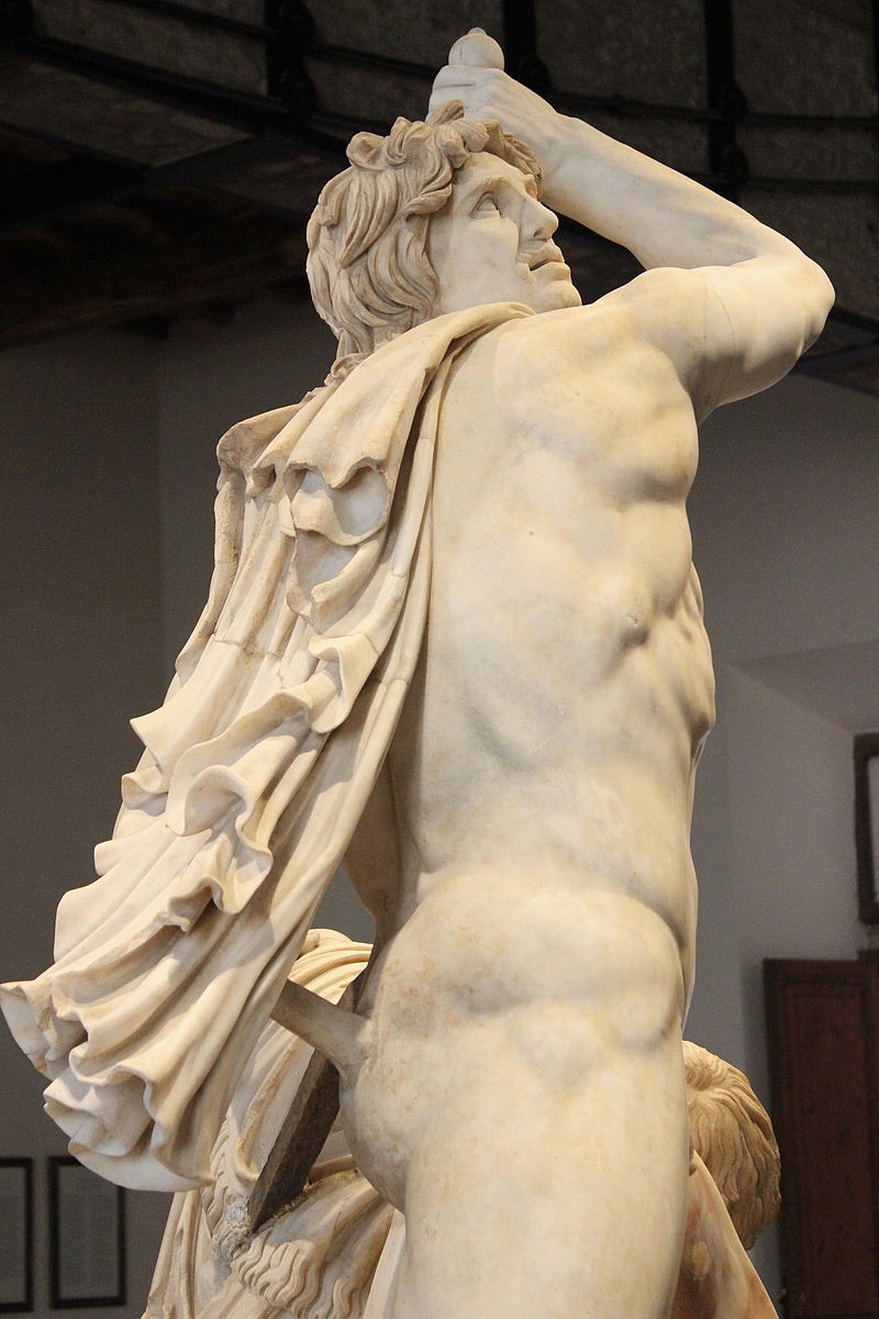A detail of the Gaul demonstrating the powerful physique and flowing cape of the figure.