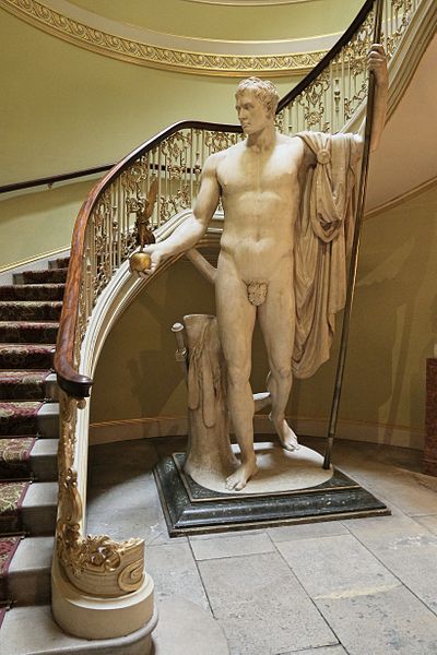 Antonio Canova, Napoleon Bonaparte as Mars the Peacemaker, 1808, marble, 136”, Apsley House, London.