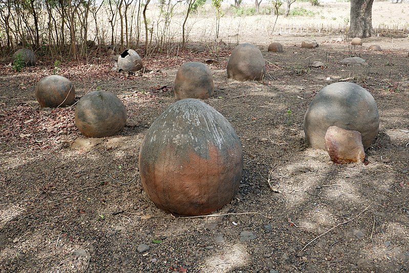 Cemetery, Batammariba Clan, Benin. Pottery grave markers.